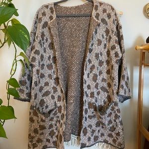 Leopard sweater vintage style